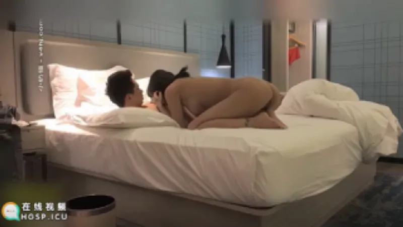 Sung sướng với con ghệ thích làm tình